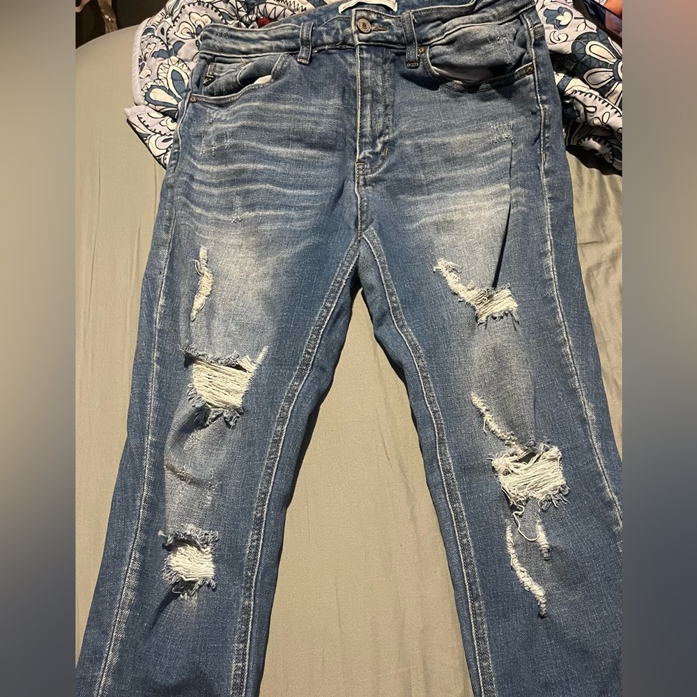 KanCan jeans size 28